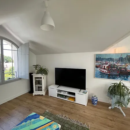 T2 Lumineux A Avec Balcon Et Parking - Fr-1-319-621 * ארסשון