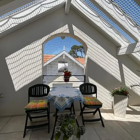 T2 Lumineux A Avec Balcon Et Parking - Fr-1-319-621 Apartment *